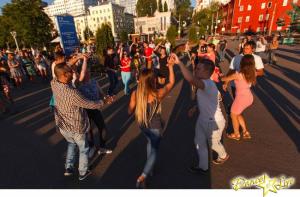 Фотография DANCE and LIVE 1